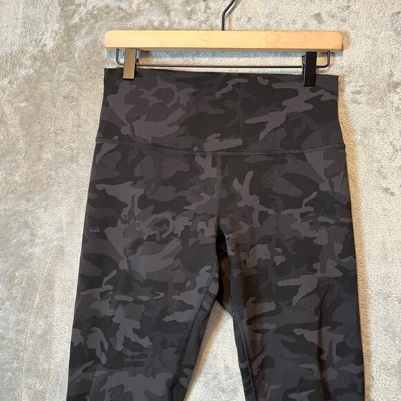 Lululemon Wunder Train High-Rise Tight 25" Heritage 365 Camo Deep Coal Multi 10‎ - Picture 6 of 6